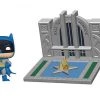 Funko Pop! Town #09 BATMAN W/HALL Of JUSTICE (Batman 80th Anniversary)